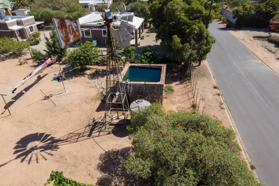8 Bedroom Property for Sale in Moorreesburg Western Cape